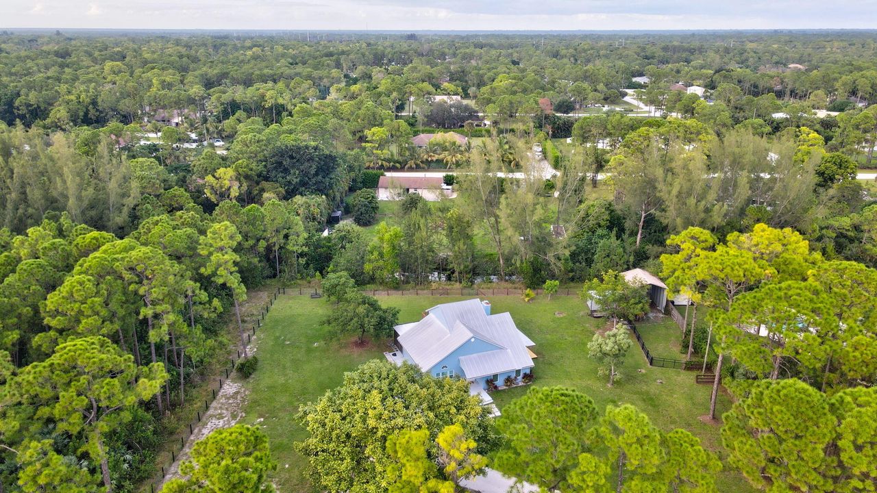 For Sale: $675,000 (3 beds, 2 baths, 2002 Square Feet)