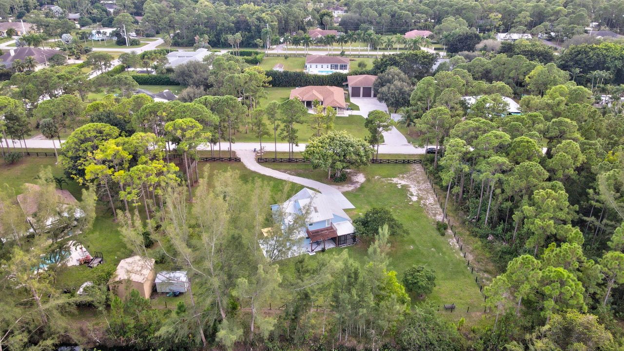 For Sale: $675,000 (3 beds, 2 baths, 2002 Square Feet)