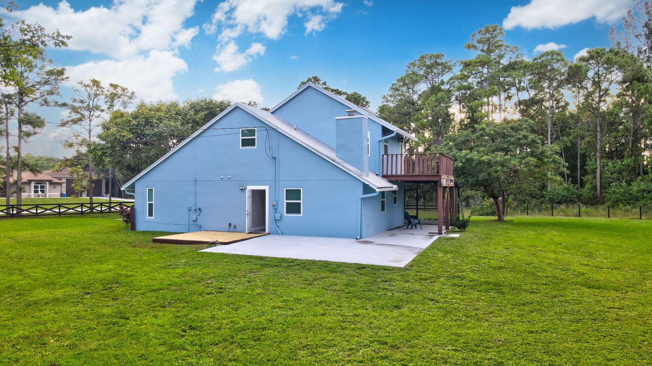 For Sale: $675,000 (3 beds, 2 baths, 2002 Square Feet)