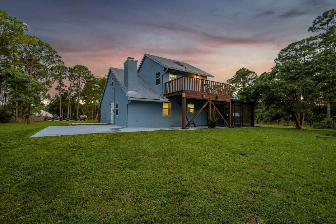 For Sale: $675,000 (3 beds, 2 baths, 2002 Square Feet)