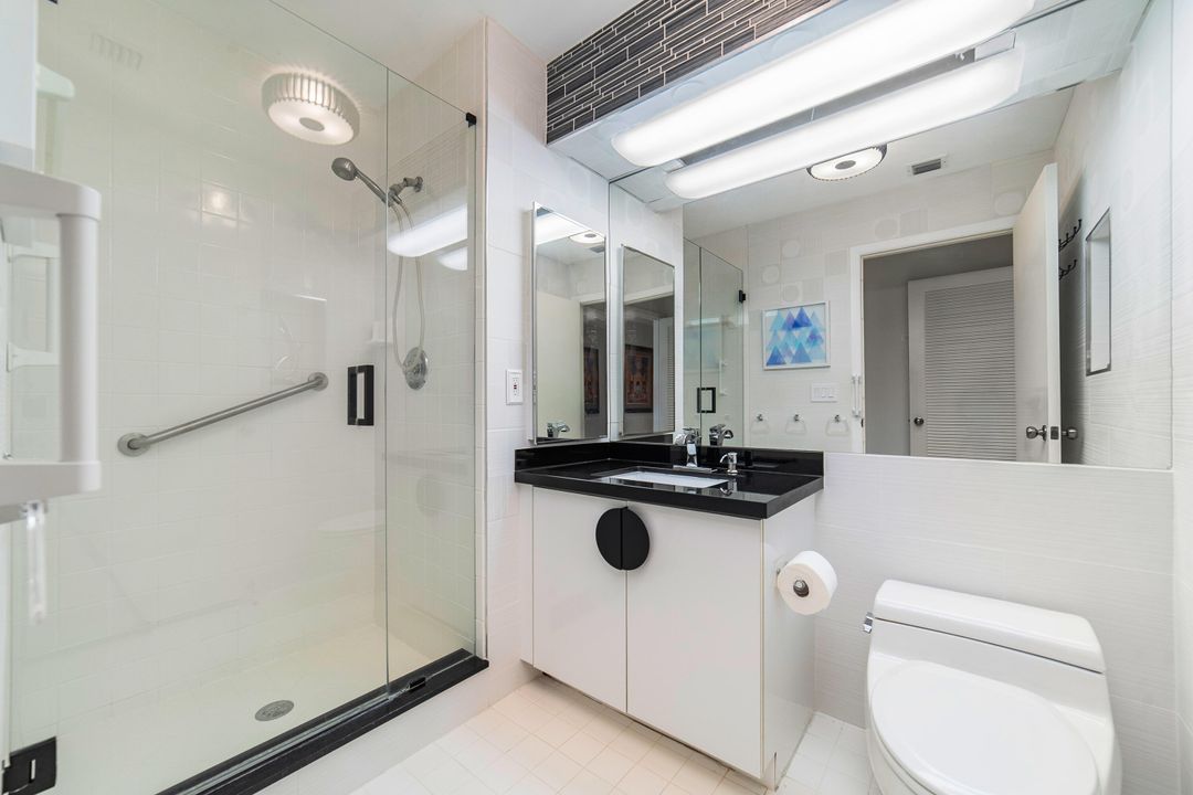 For Sale: $325,000 (3 beds, 2 baths, 1809 Square Feet)