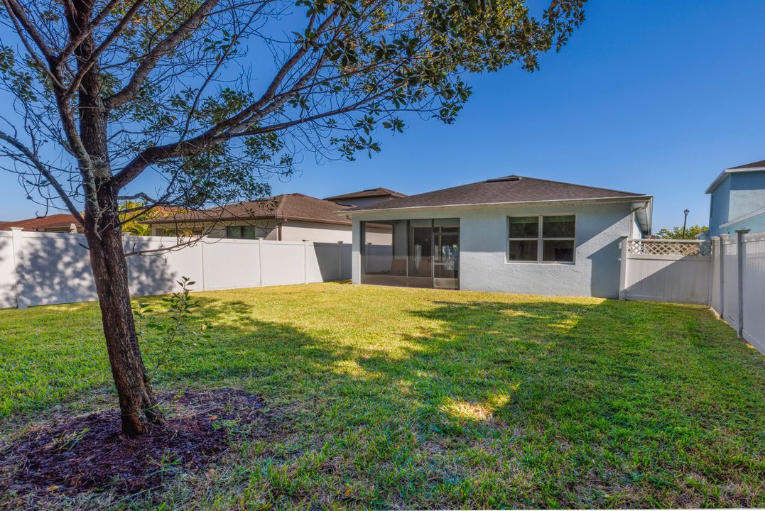 En Venta: $385,000 (2 camas, 2 baños, 1654 Pies cuadrados)