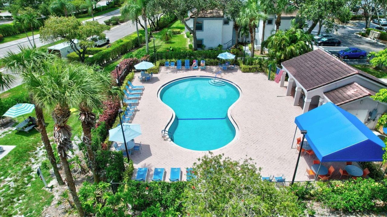 For Rent: $2,400 (3 beds, 2 baths, 1134 Square Feet)