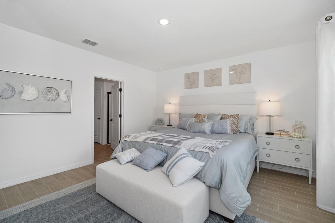 For Sale: $409,995 (4 beds, 3 baths, 2094 Square Feet)