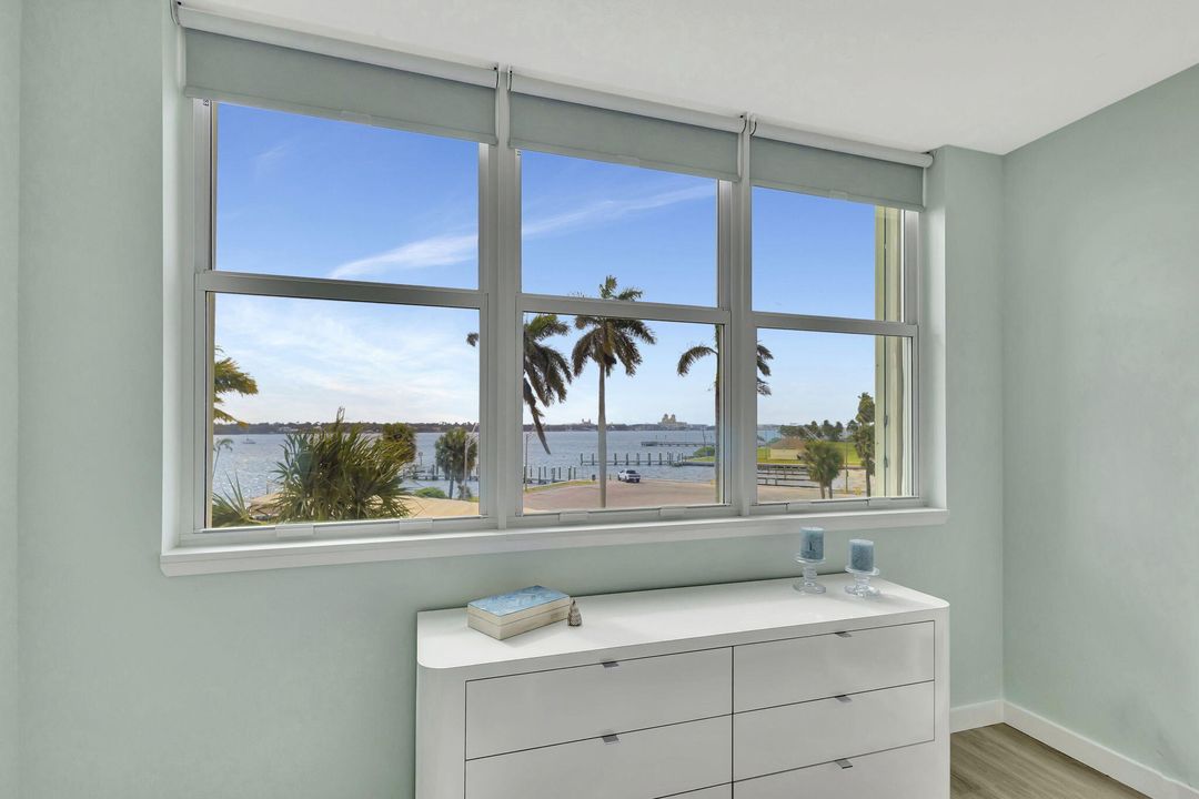 En Venta: $695,000 (3 camas, 2 baños, 1480 Pies cuadrados)