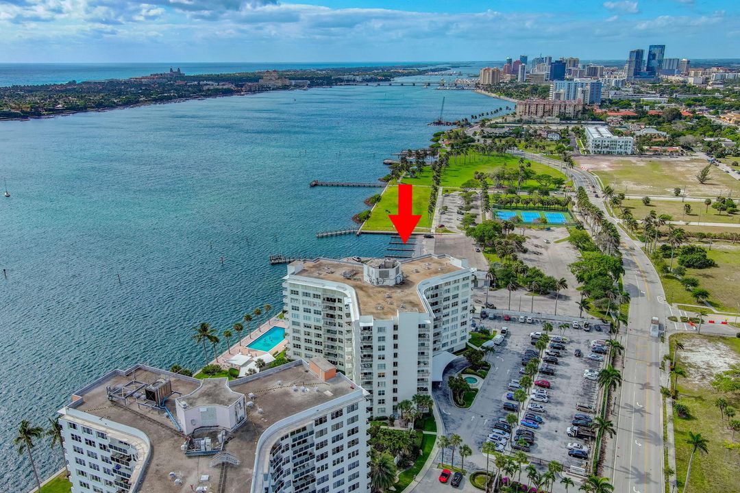 En Venta: $695,000 (3 camas, 2 baños, 1480 Pies cuadrados)