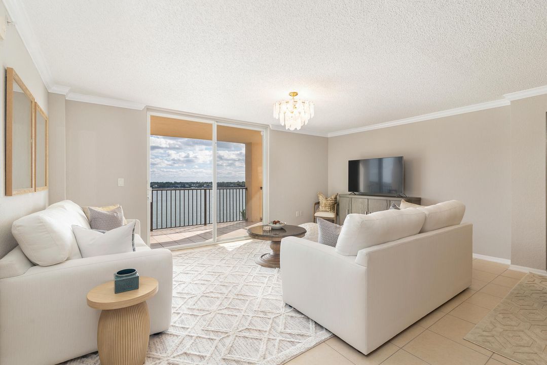 For Rent: $4,500 (2 beds, 2 baths, 1334 Square Feet)