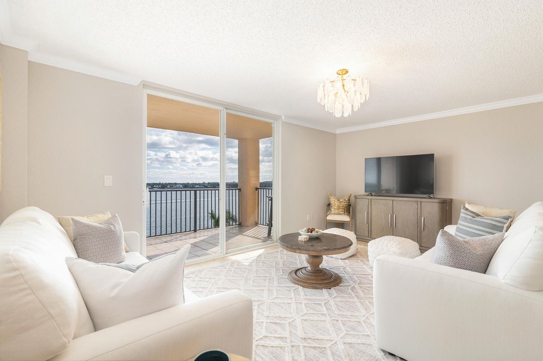 For Rent: $4,500 (2 beds, 2 baths, 1334 Square Feet)