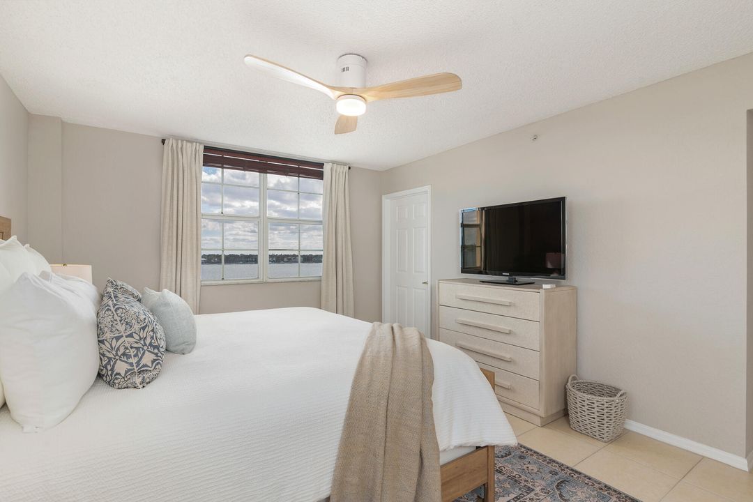 For Rent: $4,500 (2 beds, 2 baths, 1334 Square Feet)