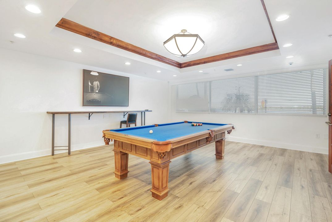 For Rent: $4,500 (2 beds, 2 baths, 1334 Square Feet)