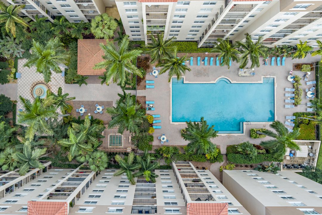 For Rent: $4,500 (2 beds, 2 baths, 1334 Square Feet)