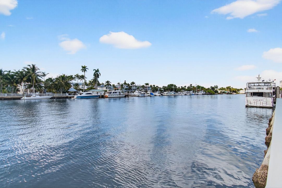 待售: $1,095,000 (2 贝兹, 2 浴室, 1760 平方英尺)