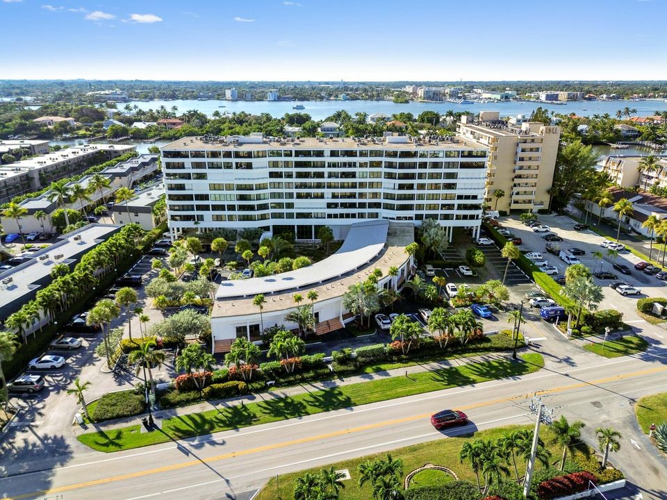 待售: $239,950 (1 贝兹, 1 浴室, 1016 平方英尺)