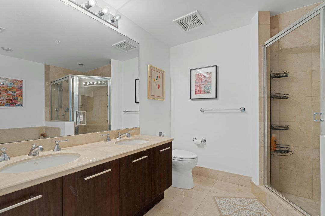 Active With Contract: $4,200 (2 beds, 2 baths, 1160 Square Feet)