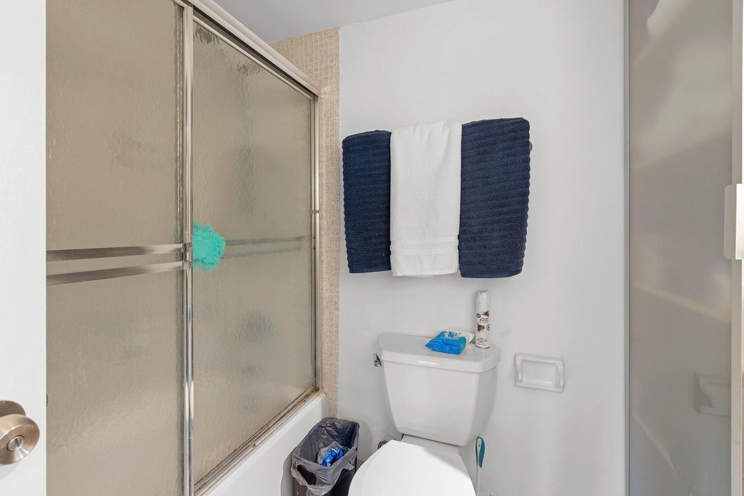 En Venta: $195,000 (2 camas, 2 baños, 989 Pies cuadrados)