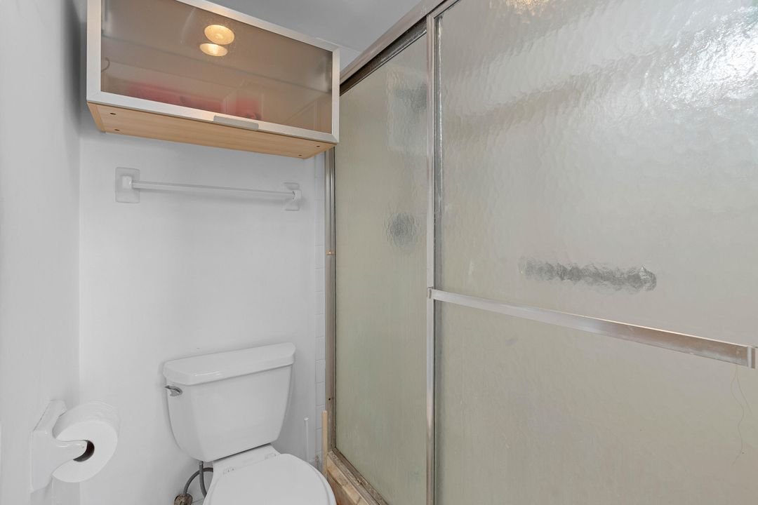 En Venta: $195,000 (2 camas, 2 baños, 989 Pies cuadrados)