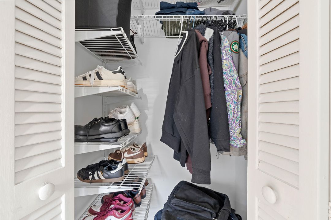 En Venta: $195,000 (2 camas, 2 baños, 989 Pies cuadrados)