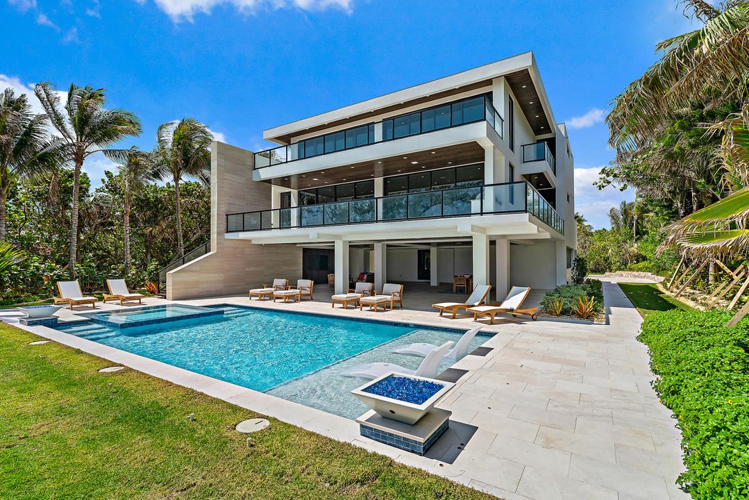 На продажу: $14,500,000 (4 спален, 5 ванн, 5965 Квадратных фут)