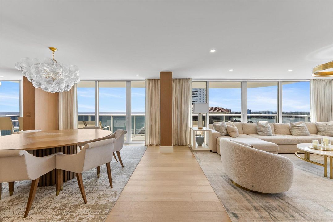 合同活跃: $3,650,000 (3 贝兹, 3 浴室, 2296 平方英尺)