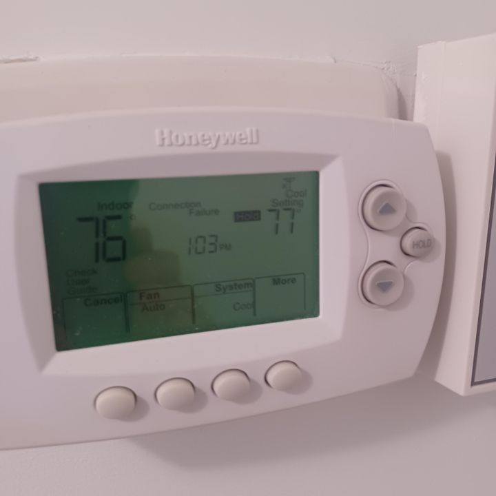 На продажу: $115,000 (2 спален, 2 ванн, 1044 Квадратных фут)