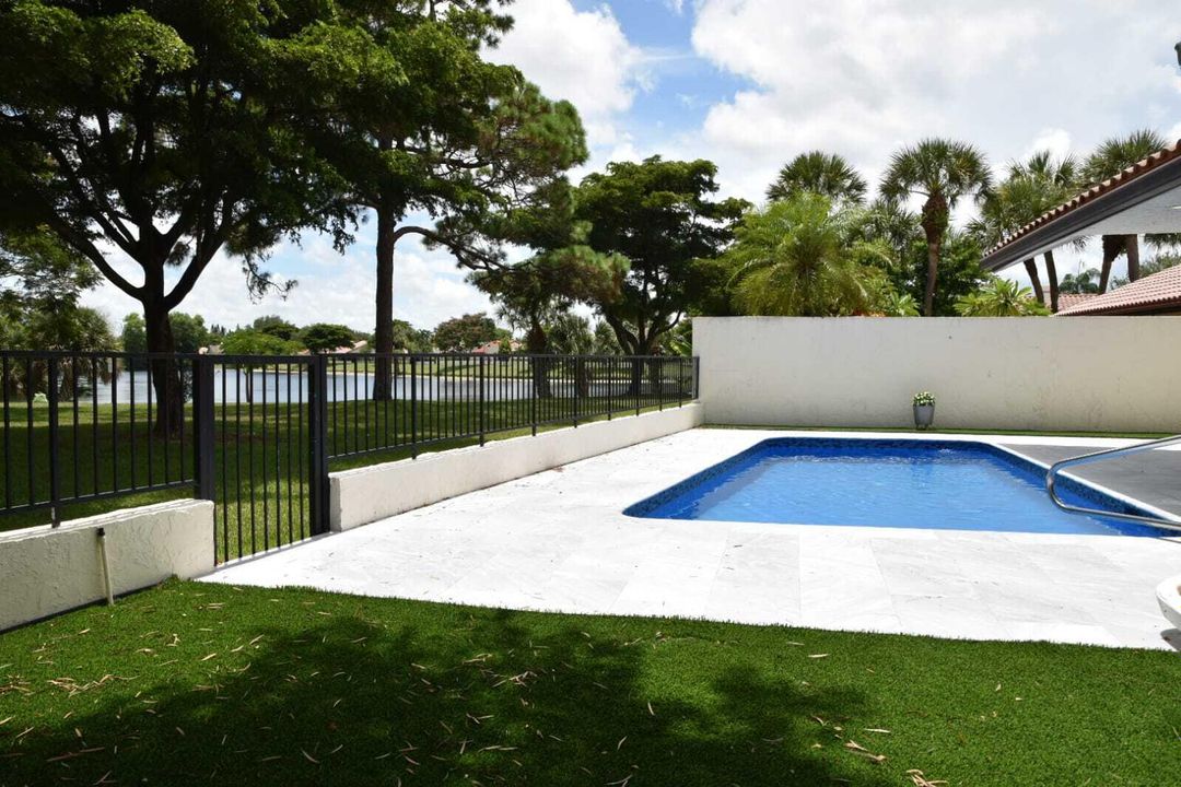 For Rent: $6,100 (3 beds, 2 baths, 2101 Square Feet)