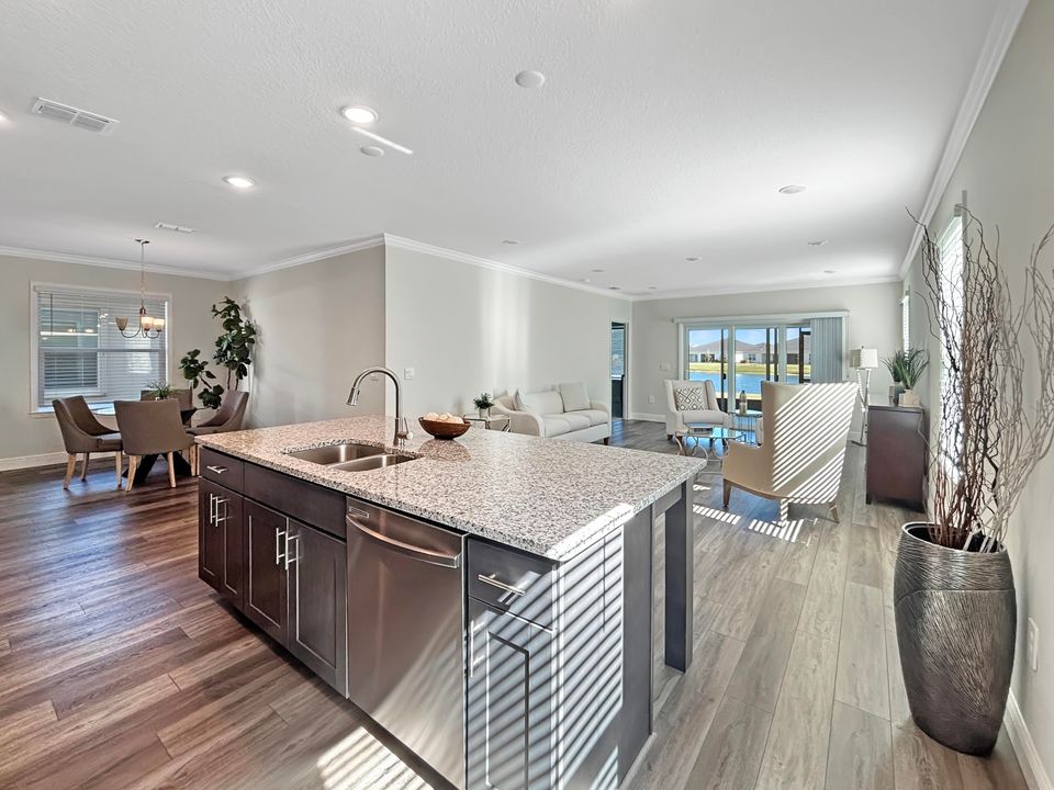 For Rent: $3,600 (4 beds, 3 baths, 3087 Square Feet)