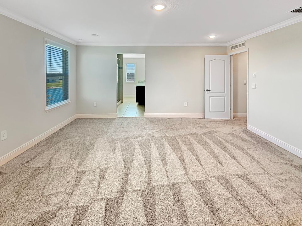 For Rent: $3,600 (4 beds, 3 baths, 3087 Square Feet)