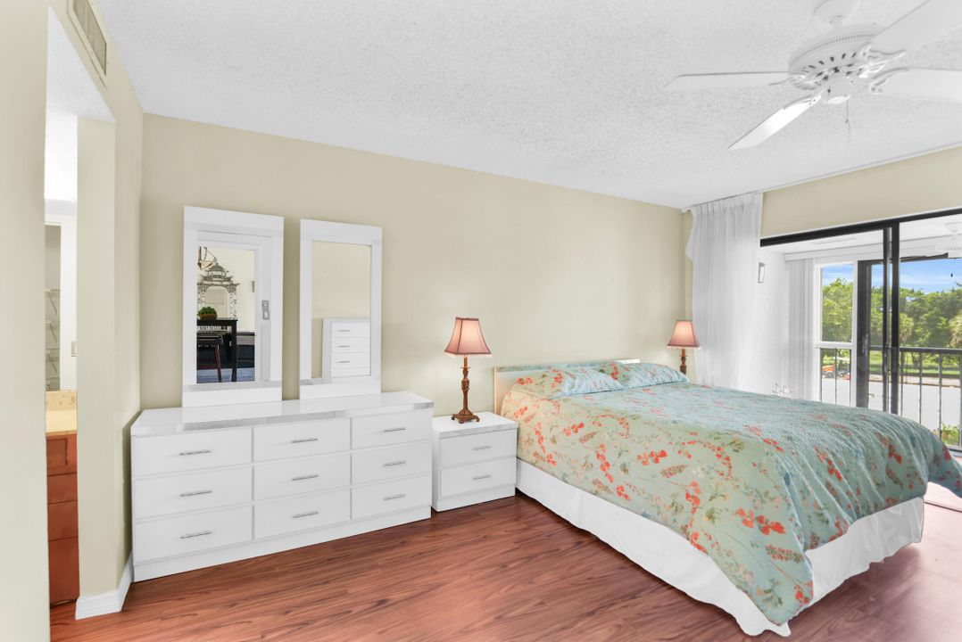 Active With Contract: $159,000 (1 beds, 1 baths, 761 Square Feet)