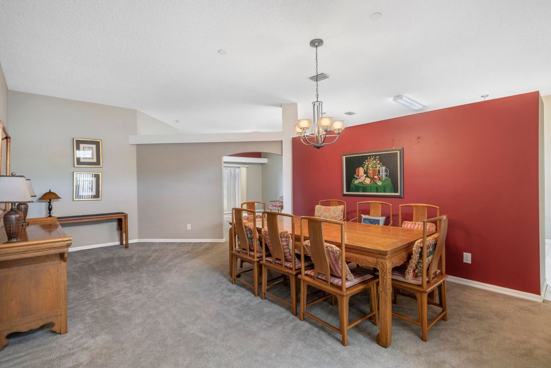 For Rent: $2,500 (3 beds, 2 baths, 1638 Square Feet)