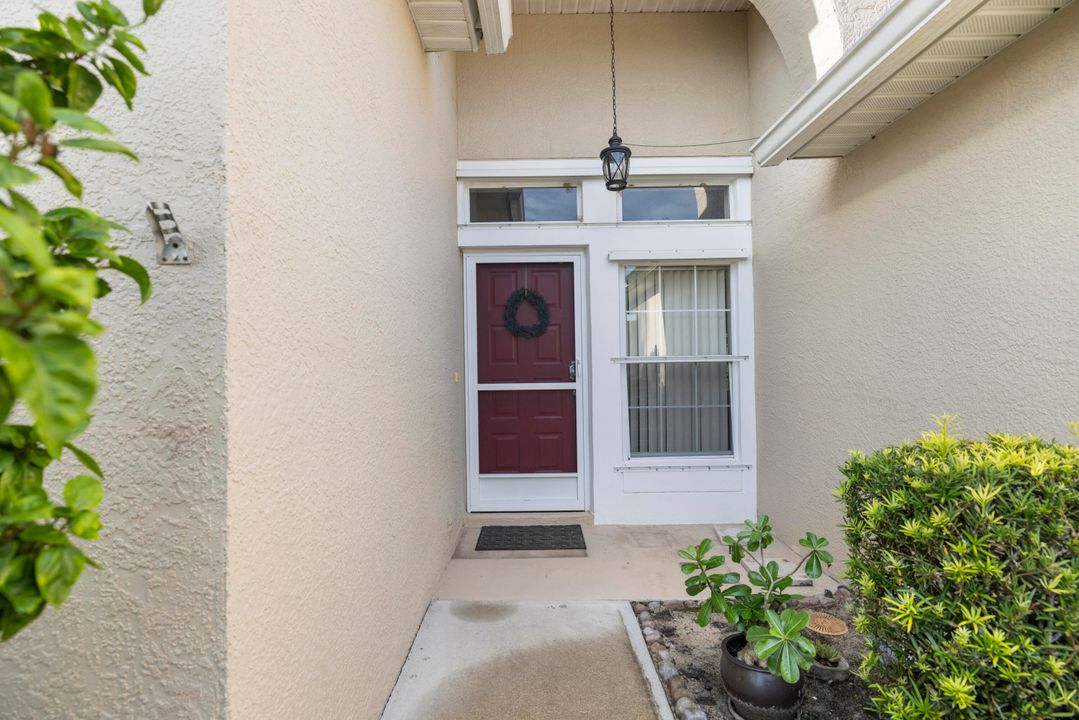 For Rent: $2,500 (3 beds, 2 baths, 1638 Square Feet)