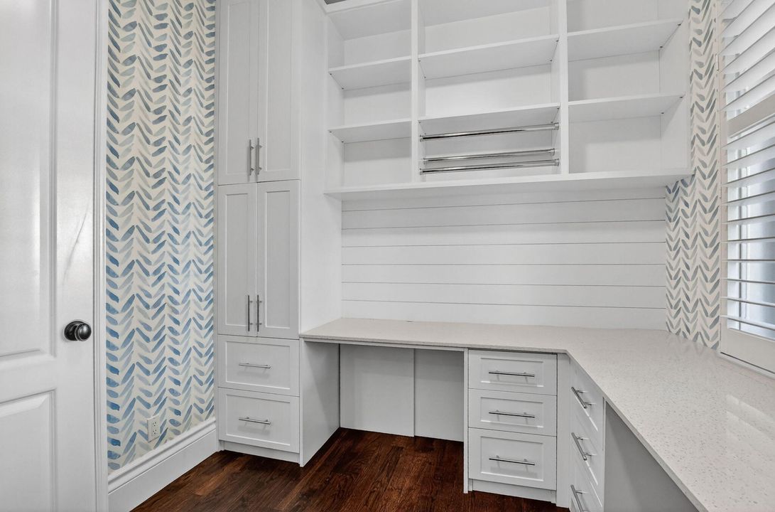 В аренду: $12,999 (5 спален, 5 ванн, 3697 Квадратных фут)