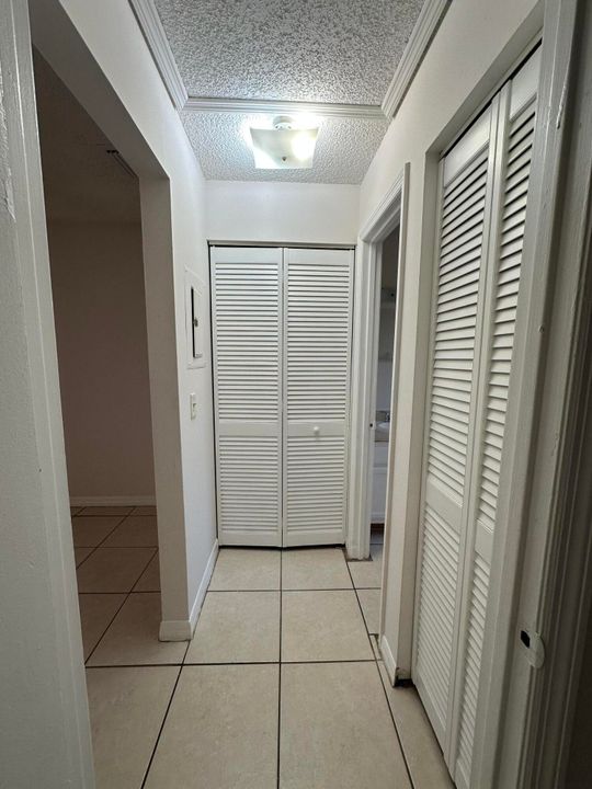 En Renta: $1,450 (1 camas, 1 baños, 750 Pies cuadrados)