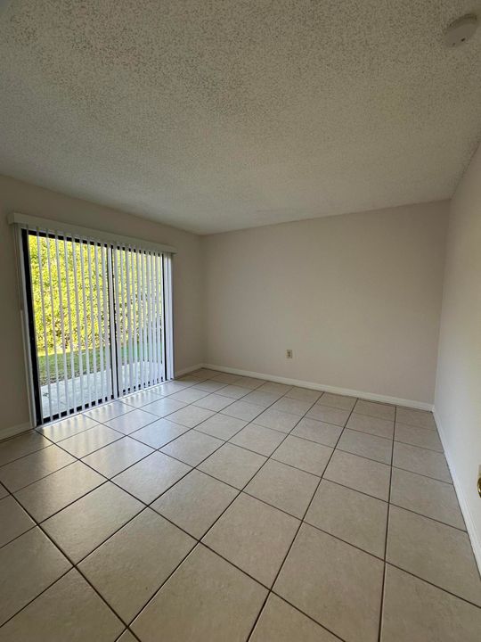 En Renta: $1,450 (1 camas, 1 baños, 750 Pies cuadrados)