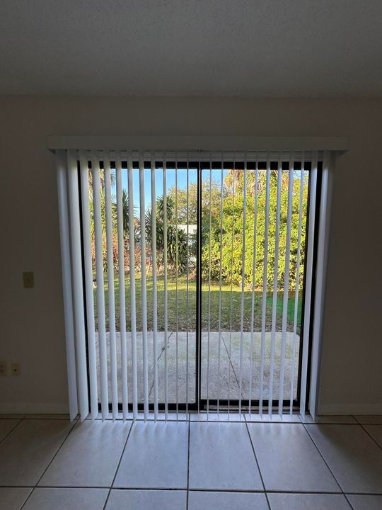 En Renta: $1,450 (1 camas, 1 baños, 750 Pies cuadrados)