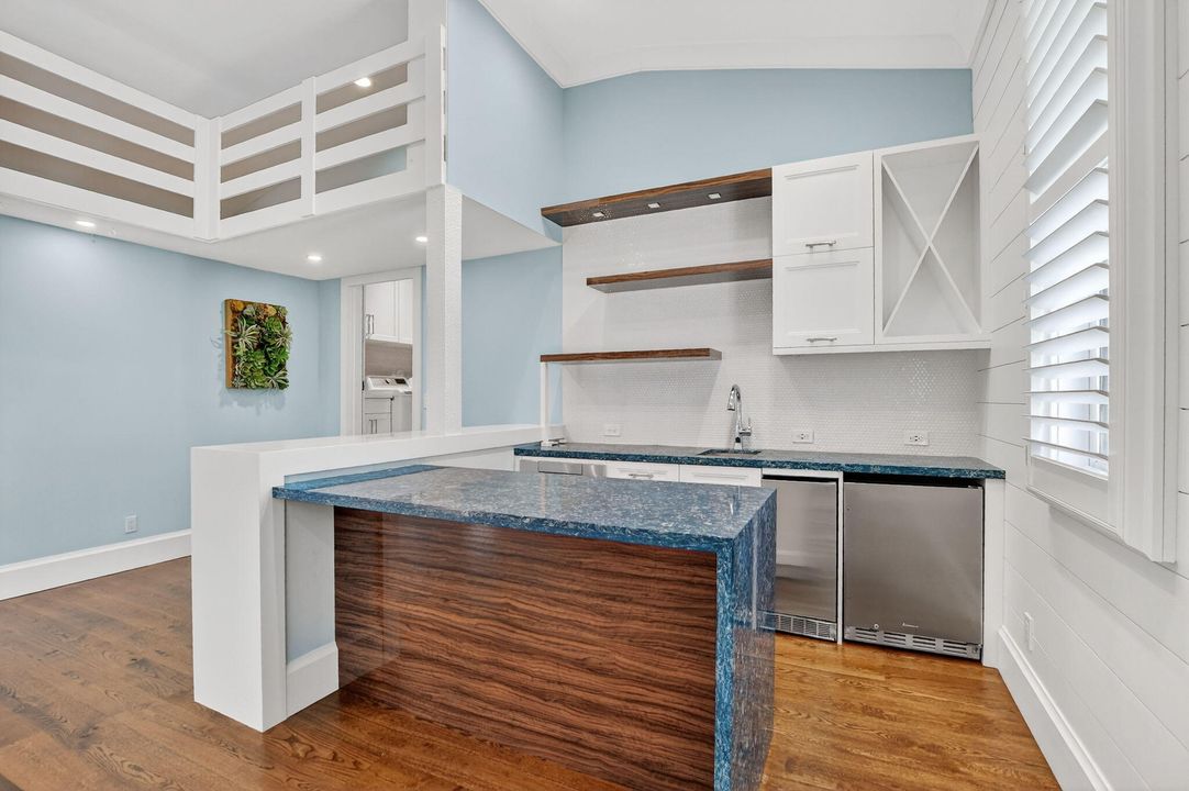 В аренду: $12,999 (5 спален, 5 ванн, 3697 Квадратных фут)