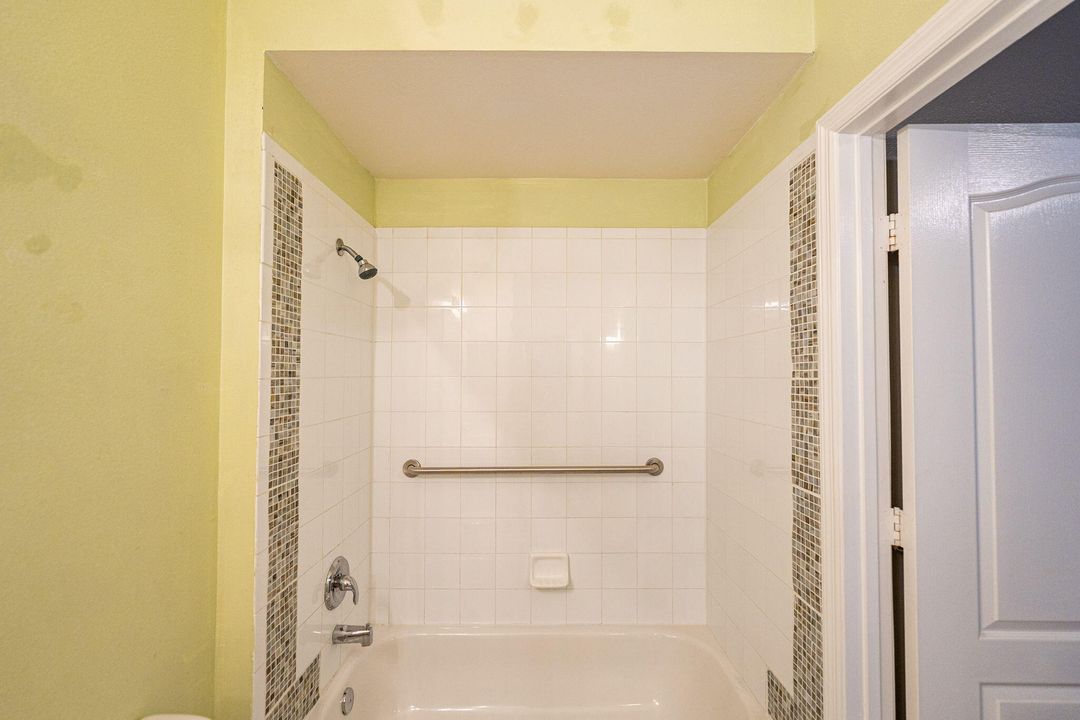 En Venta: $250,000 (2 camas, 2 baños, 1454 Pies cuadrados)