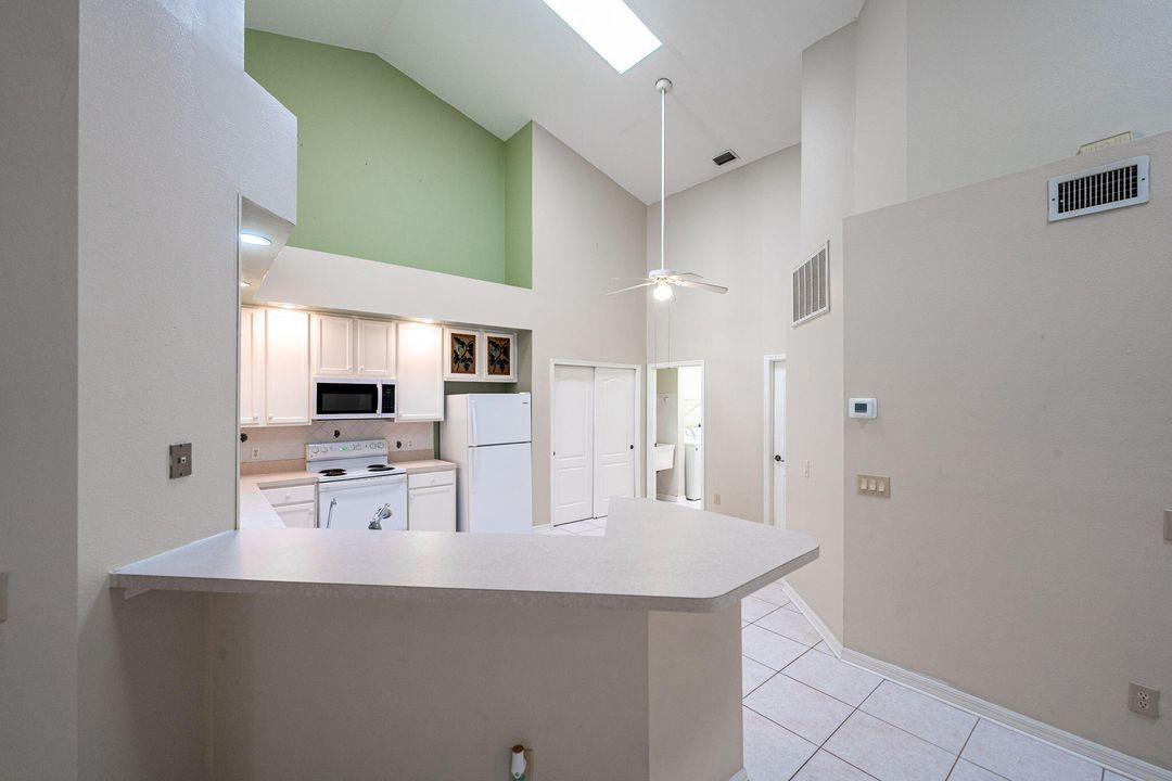 En Venta: $250,000 (2 camas, 2 baños, 1454 Pies cuadrados)