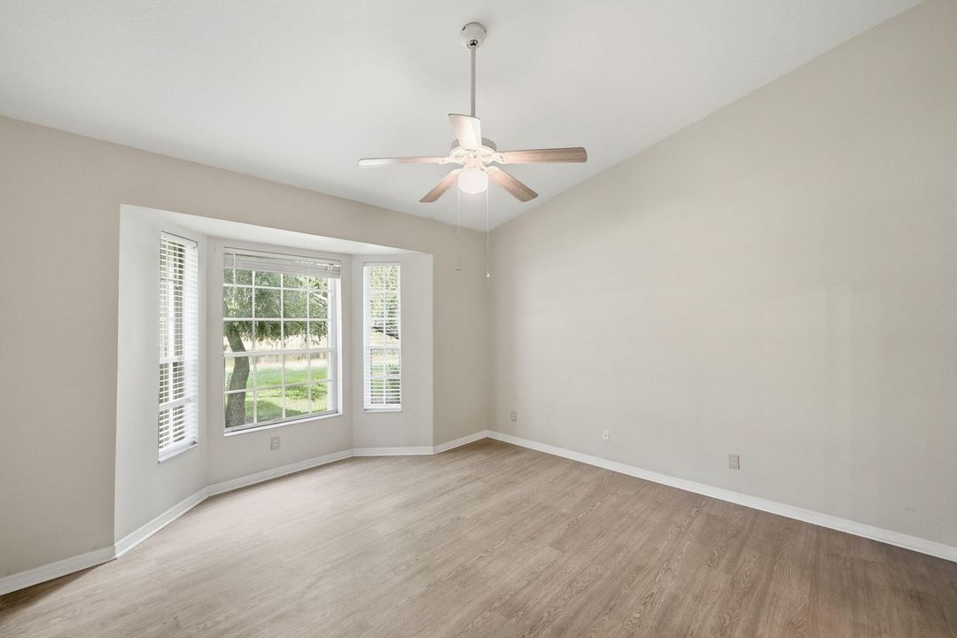 En Venta: $250,000 (2 camas, 2 baños, 1454 Pies cuadrados)