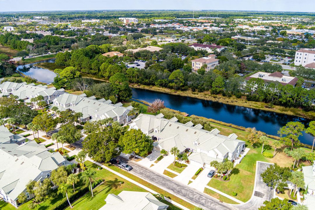 En Venta: $250,000 (2 camas, 2 baños, 1454 Pies cuadrados)