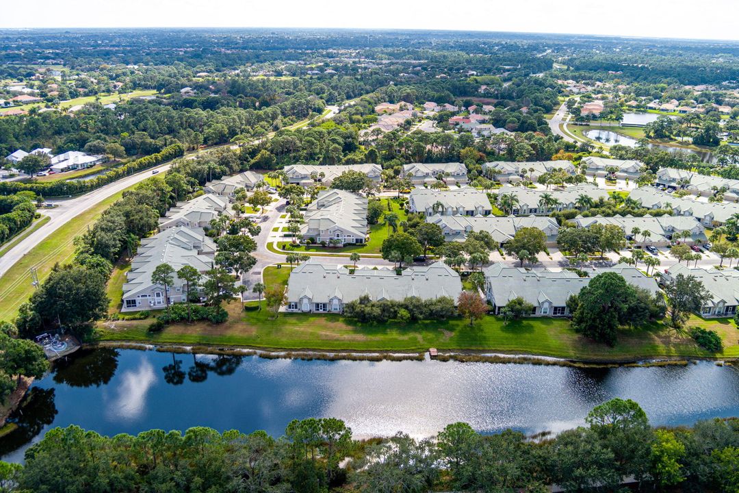 En Venta: $250,000 (2 camas, 2 baños, 1454 Pies cuadrados)