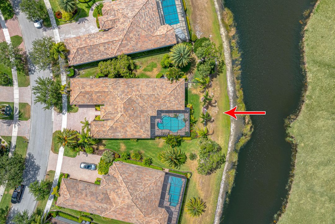 For Sale: $765,000 (4 beds, 4 baths, 3278 Square Feet)