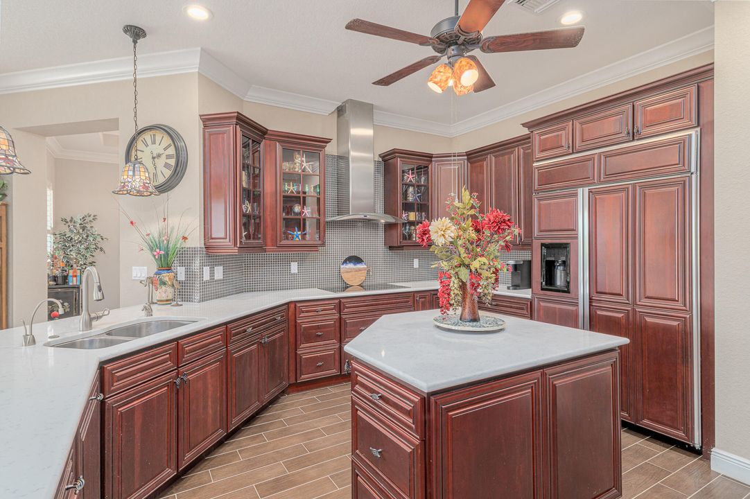 For Sale: $765,000 (4 beds, 4 baths, 3278 Square Feet)