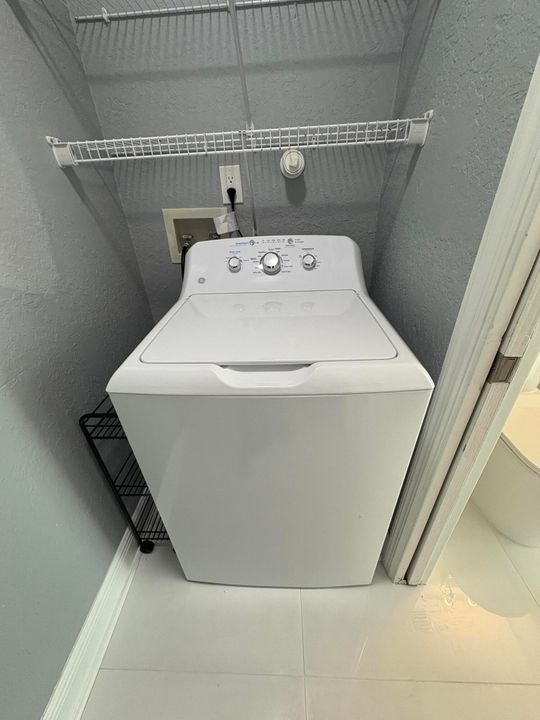 En Venta: $559,500 (3 camas, 2 baños, 1906 Pies cuadrados)