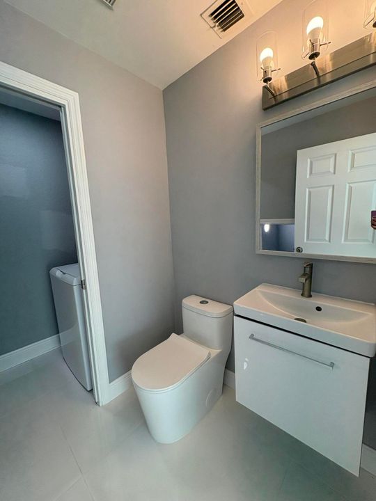 En Venta: $559,500 (3 camas, 2 baños, 1906 Pies cuadrados)