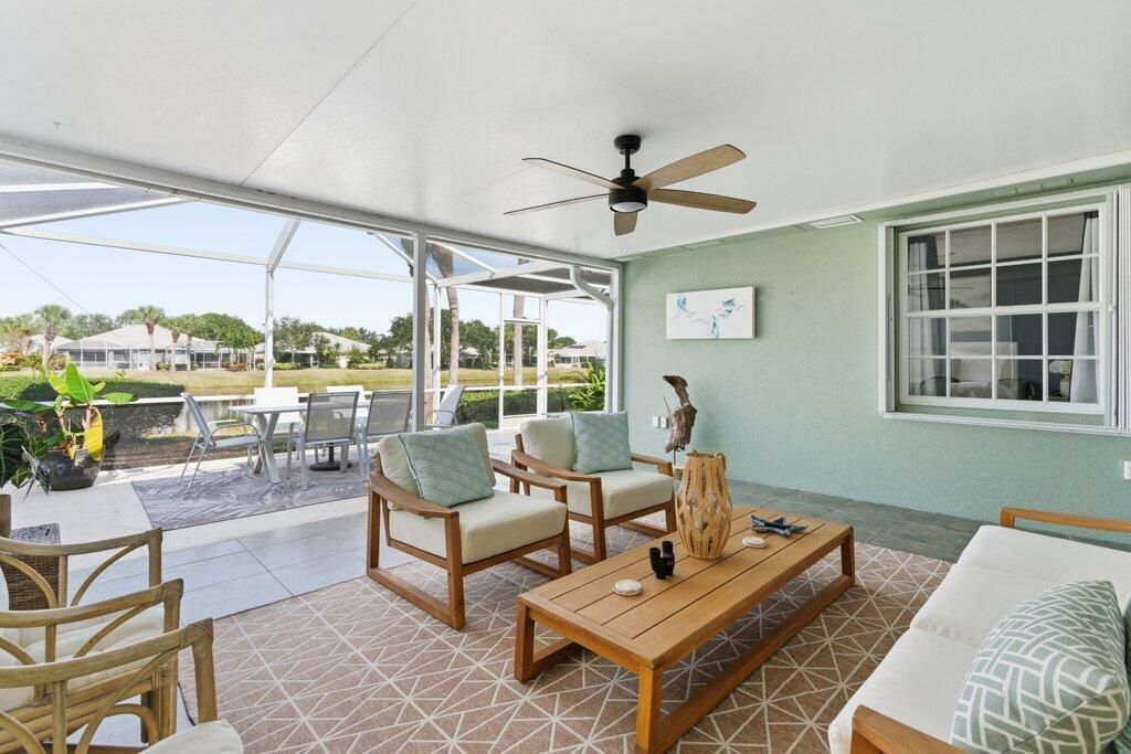 合同活跃: $339,999 (2 贝兹, 2 浴室, 1525 平方英尺)