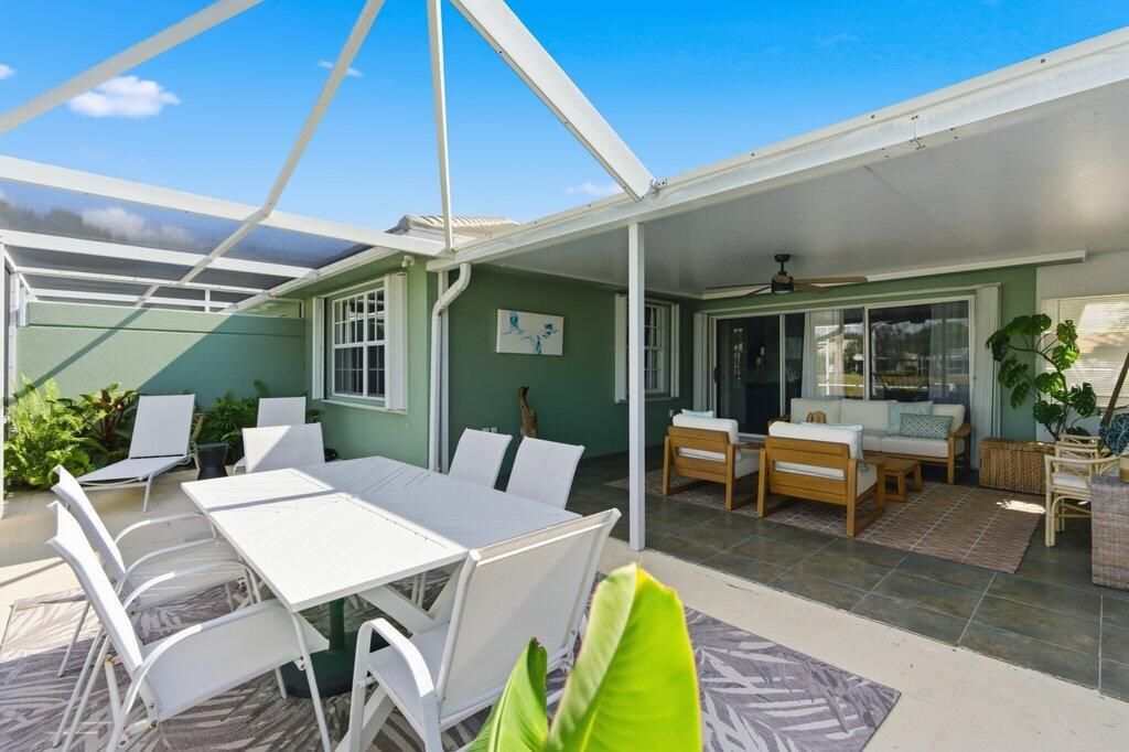 合同活跃: $339,999 (2 贝兹, 2 浴室, 1525 平方英尺)