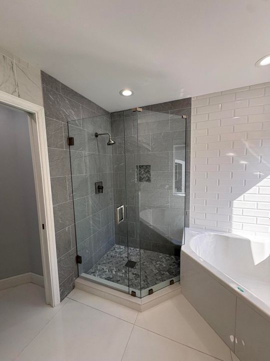 En Venta: $559,500 (3 camas, 2 baños, 1906 Pies cuadrados)