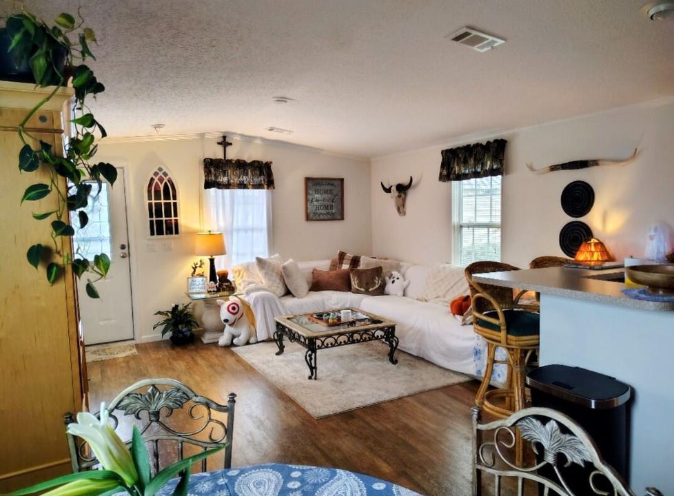 En Venta: $60,000 (2 camas, 2 baños, 1000 Pies cuadrados)