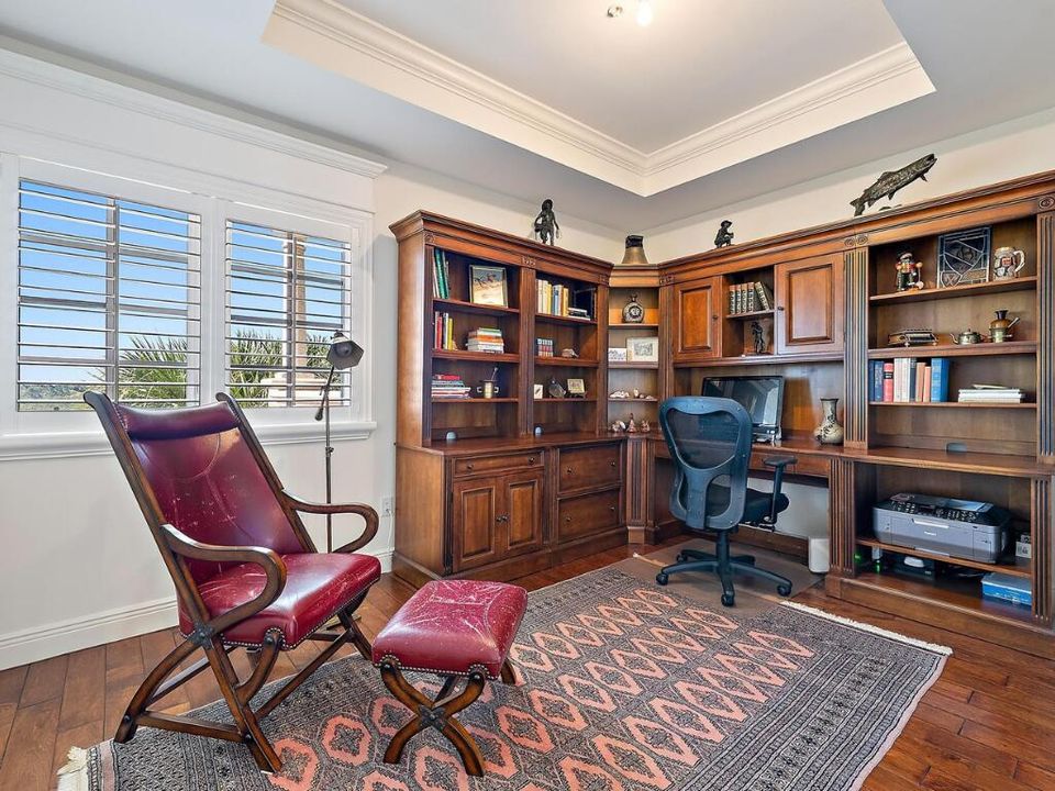 For Sale: $1,749,000 (4 beds, 3 baths, 3908 Square Feet)