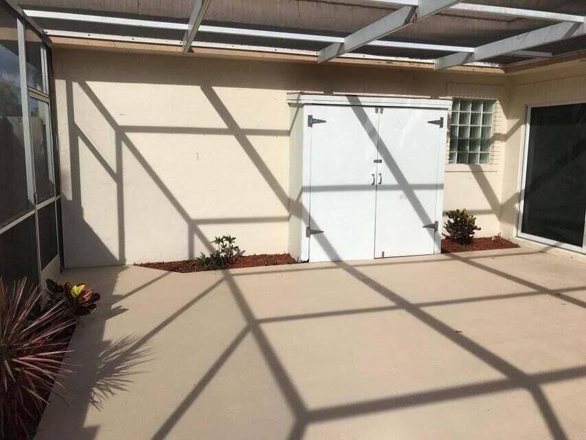 For Rent: $2,850 (3 beds, 2 baths, 1740 Square Feet)